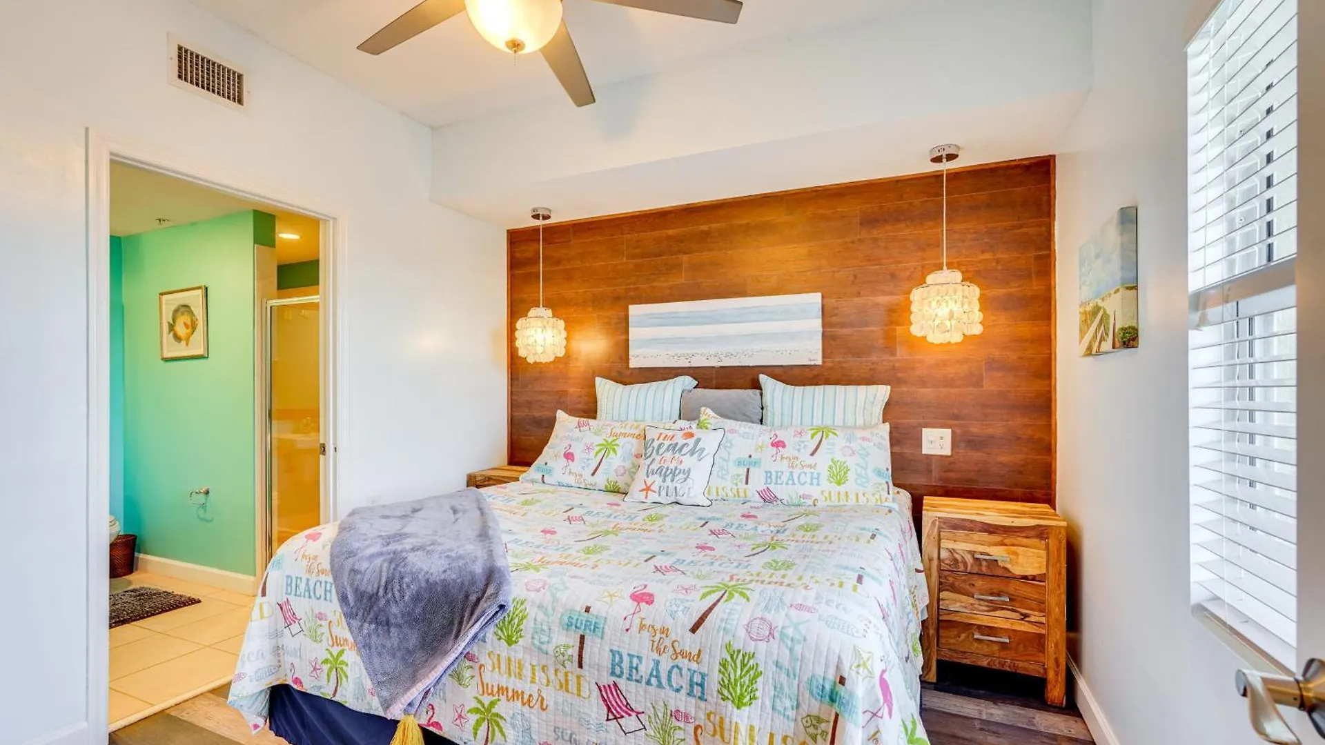 Apartment Panama City Beach Paradise With Pool And Hot Tub!